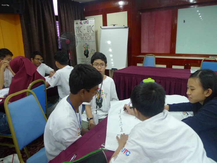2015-01-25-IYC-SMKSS-40 2015-01-25-IYC-SMKSS-40