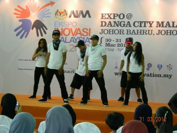 Dance group, Floor Fever Dance group, Floor Fever