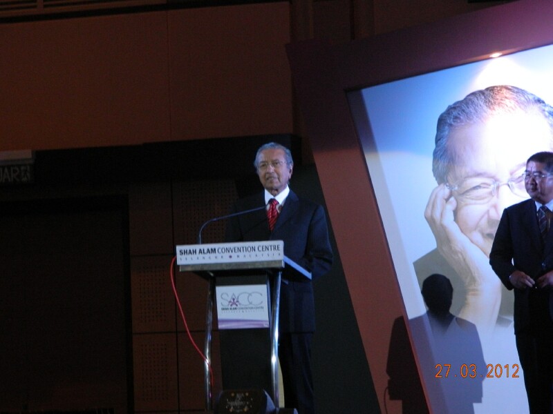 Tun Dr. M delivering his speech