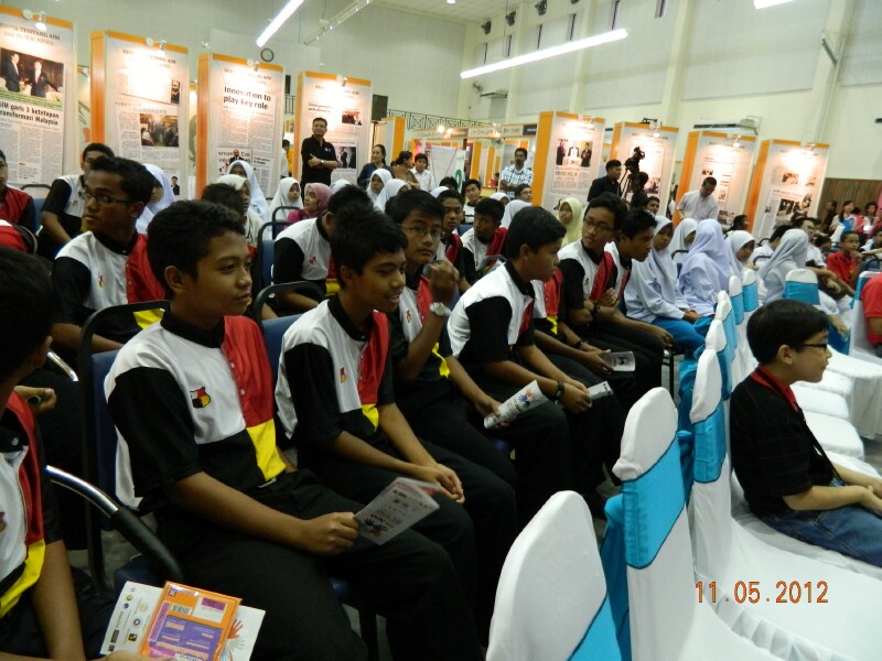 Future inventors... Future inventors...