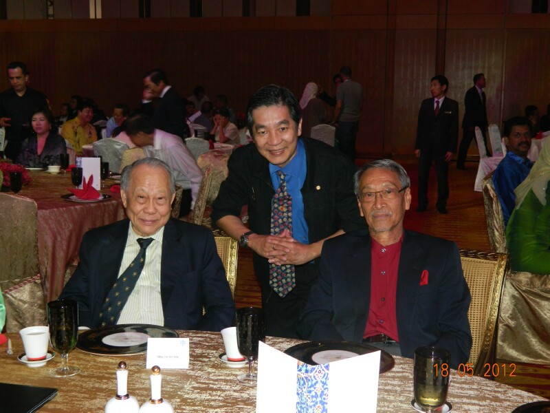 Tan Sri Augustine Ong and Tan Sri Omar Rahman Tan Sri Augustine Ong and Tan Sri Omar Rahman