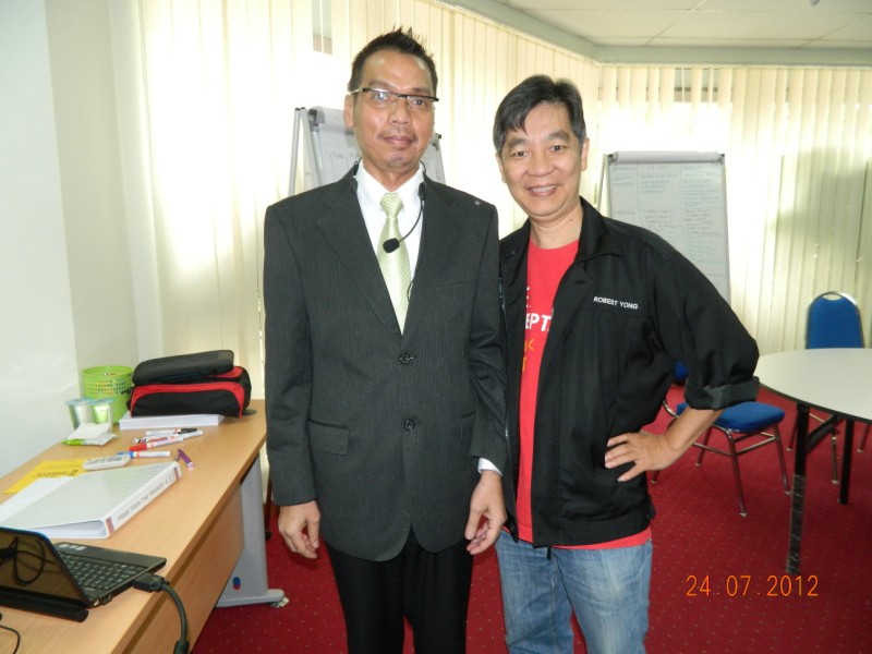 Trainer, Mohd Azar Mohd Sharif Trainer, Mohd Azar Mohd Sharif