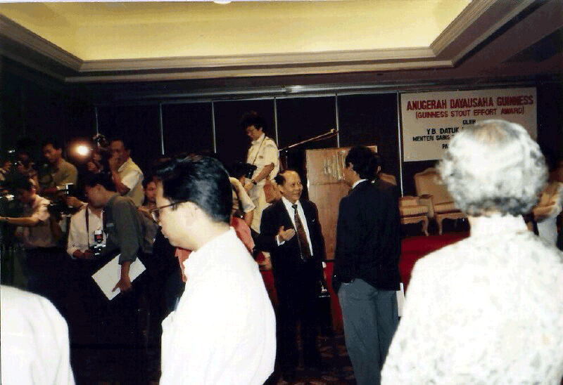 GuinnessAward94---74 GuinnessAward94---74