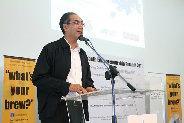 Prof Dr Ahmad Yusof, VC of UTEM