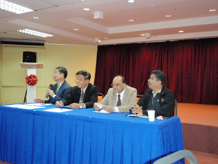 Huang, Hin, Dr Ravi, Ramesh Huang, Hin, Dr Ravi, Ramesh