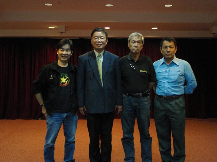 Mr Huang with the judges