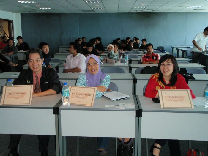 Robest, Dr Andanastuti & Dr Lai Mei I Robest, Dr Andanastuti & Dr Lai Mei I