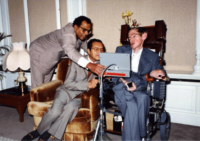 StephenHawkings-21 StephenHawkings-21