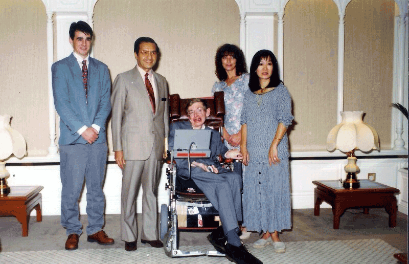 StephenHawkings-24 StephenHawkings-24