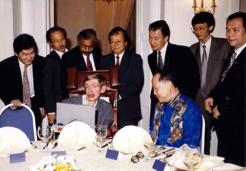 Stephen Hawking at the Carcosa Hotel Stephen Hawking at the Carcosa Hotel