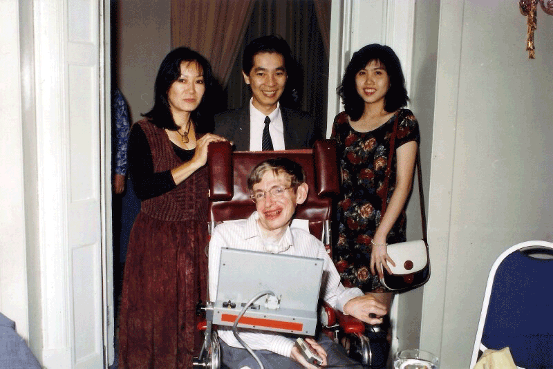 StephenHawkings-33 StephenHawkings-33